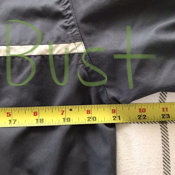 Pierre Cardin Vintage 1980s Gray Short Sleeve V Neck Windbreaker Pullover - M - Picture 5 of 7